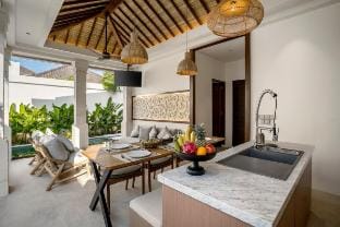 Villa Advaya by Maheswara Vacation rental in North Kuta