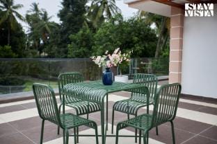 StayVista at 27 Flora Villa in Maharashtra