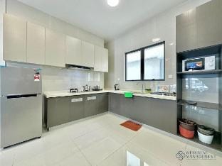 Country Garden Danga Bay•3BR/7Pax/Balcony/FreeWiFi Vacation rental in Johor Bahru