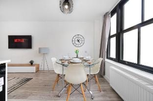 London 3 Bedroom Haven | Free Parking Vacation rental in London Borough of Lewisham
