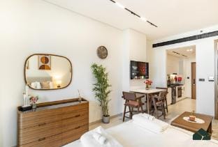 Premium Studio | Partial Burj View | BMS Vacation rental in Dubai