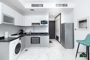 Cozy Studio | City Views | Bayz by Danube | BMS Vacation rental in Dubai