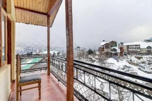 Redrose Cottage Vacation rental in Manali