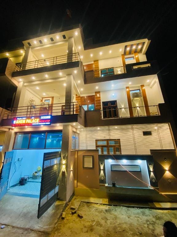 Ahem Palace Home Stay Hotel in Nepal