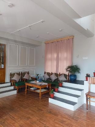 The Bougainvillea House Gielle Tea Garden Vacation rental in West Bengal