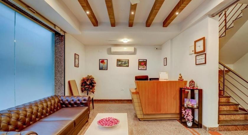Crystal Suites Hotel in Bengaluru