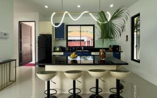 Villa Arle 3 Bedrooms Private Pool Kitchen Garage Vacation rental in Rawai