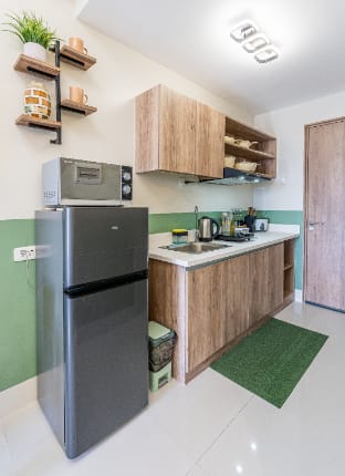 Serene Studio w/ Balcony & Sunset Views Vacation rental in Lapu-Lapu City
