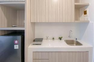 Minimalist Studio Apt Tokyo Riverside By Travelio Apartment in West Java