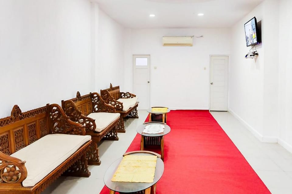 RedDoorz Premium Hotel Sopo Holong Sibolga Hotel in Indonesia