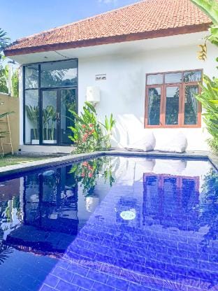 4 Min to Beach, Central Canggu – Quiet 2BR Villa Vacation rental in North Kuta