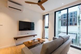 22Housing Apartment Suites 81 Linh Lang Apartment in Hanoi