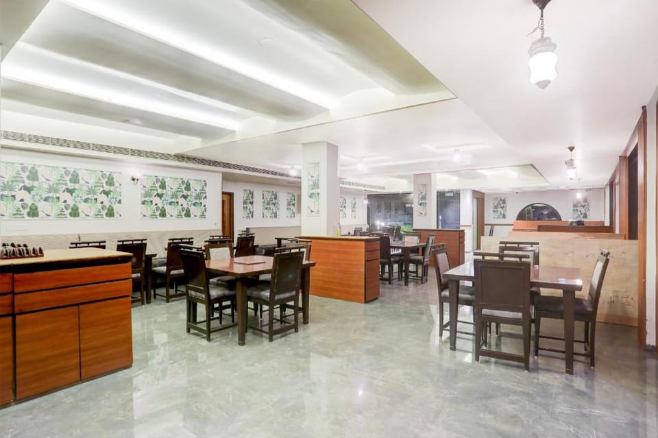 Palette by CheckIn Anand Formerly Hotel La Casa Inn Hotel in Gujarat