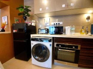 R&F NewSeine w/Carpark Cozy QUIET Studio upto 5pax Vacation rental in Johor Bahru
