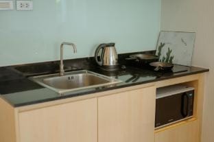 Grande Caribbean Condo Pattaya  A112 : Pool Access Apartment in Pattaya City