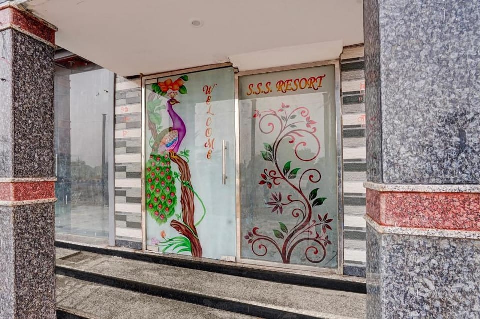 SPOT ON HOTEL SSS CAFE RESTAURANT Hotel in Rajasthan