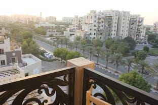 Remraam spacious 1BDR Apt.  Ideal for 2+2 in Dubai Vacation rental in Dubai