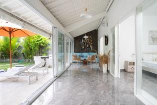 Villa R in the heart of Canggu Vacation rental in Kediri