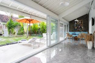 Villa R in the heart of Canggu Vacation rental in Kediri