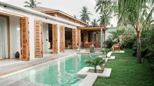 Villa Elior Villa in West Praya