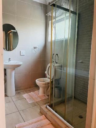 Henry George Guest House Vacation rental in Pretoria