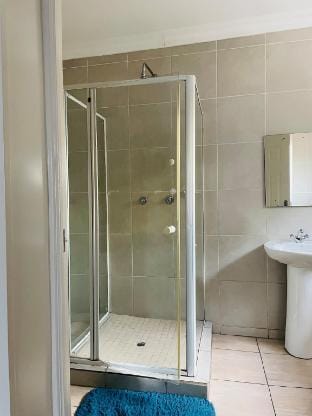 Henry George Guest House PTA Vacation rental in Pretoria