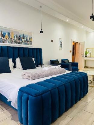 Henry George Guest House Vacation rental in Pretoria