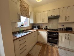 Bright and Cozy Stay in leeds Vacation rental in Leeds