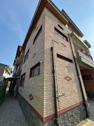 Alder Guest House Vacation rental in India