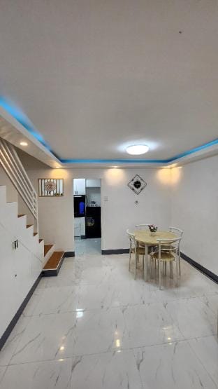 SLAB Staycation Vacation rental in Angeles