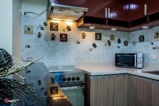 Argyle's Crib at Horizon101 Apartment in Lapu-Lapu City