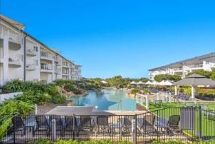 The Pool Resort Kingscliff 2B Dual Key Apt 1201/02 Vacation rental in Kingscliff