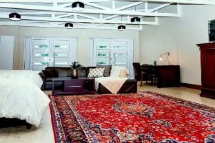 Modern Suite Near Port Elizabeth Airport Vacation rental in Port Elizabeth