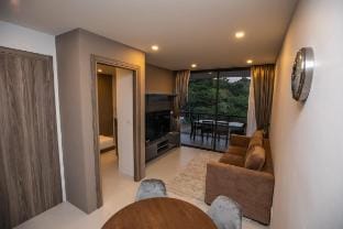 2 Bedrooms Beachfront Condo Mae Phim Beach E243 Vacation rental in Chon Buri Changwat