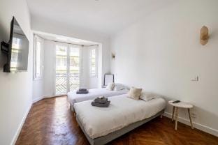 Elegance and Refinement with A/C - Cannes Apartment in Cannes