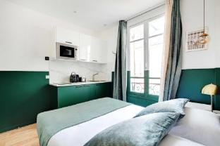 Charming studio with AC - Near Montmartre Apartment in Paris