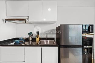 Senso by Kozystay - Tanjung Barat Vacation rental in South Jakarta City