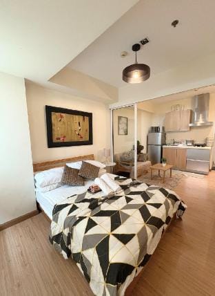 Affordable Staycation in Azure Vacation rental in Paranaque