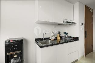 Tenui by Kozystay - Tanjung Barat Vacation rental in South Jakarta City