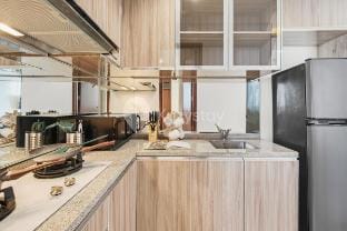 Tensia by Kozystay - Taman Sari Vacation rental in Jakarta