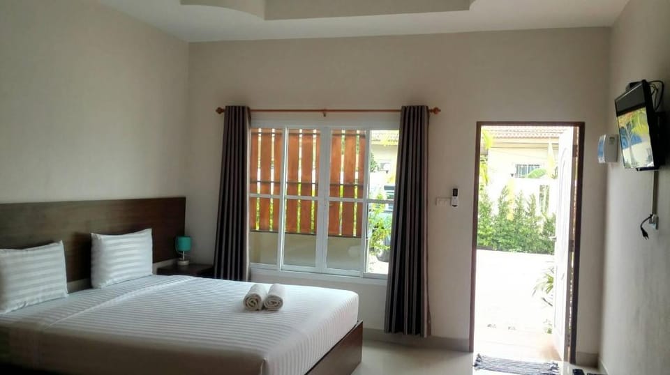 บ้านมีชัย Resort in Chon Buri Changwat