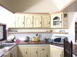 House of Joy, AC 4 Bedroom House, Kaloor Vacation rental in Kochi