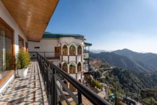 Aster 1 BHK - 1 Km from Mall Road Apartment in Uttarakhand