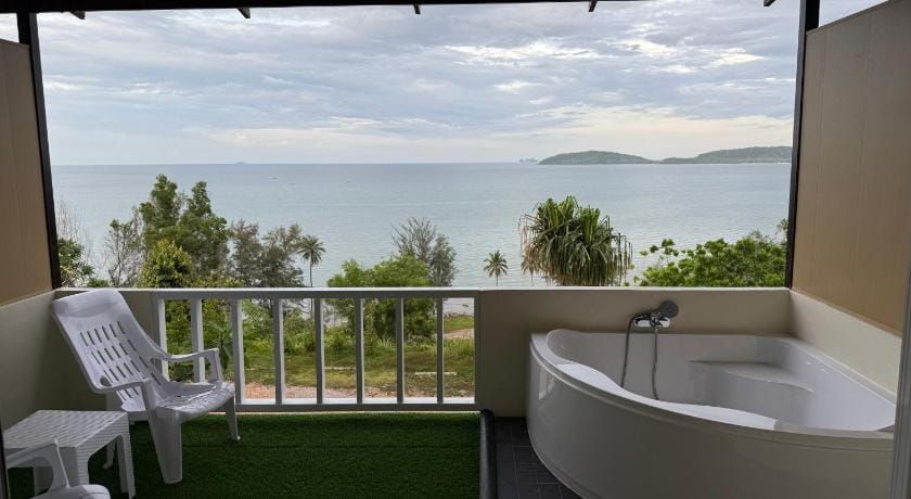 มัทรีวัลเลย์ โฮเทล Hotel in Thailand
