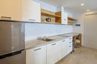 Pool View 1 Bed Apt (T2-520) Vacation rental in Chalong