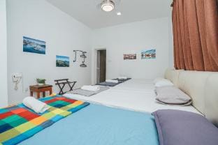 d'Lux 6BR16-25px Pool BBQ NetFlx HotPot KTV Mahjon Vacation rental in Johor