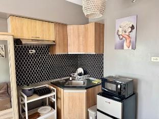 The Sweet Escape by Hayahay Rentals Apartment in Lapu-Lapu City