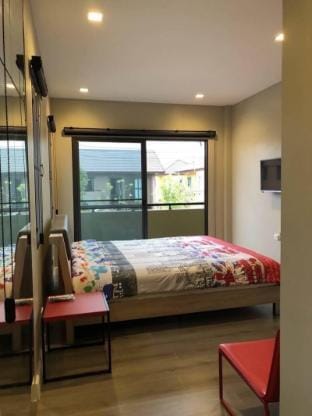 BirdOfParadise - Boulevard Tuscany Cha-am  Hua Hin Vacation rental in Thailand