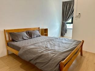 GEM SUITE | 3R2B | 3-5 Min to KPJ with Netflix Apartment in Kuching