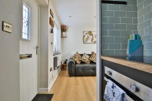 Luxury Detached Bungalow Cardiff Free Parking Vacation rental in Cardiff